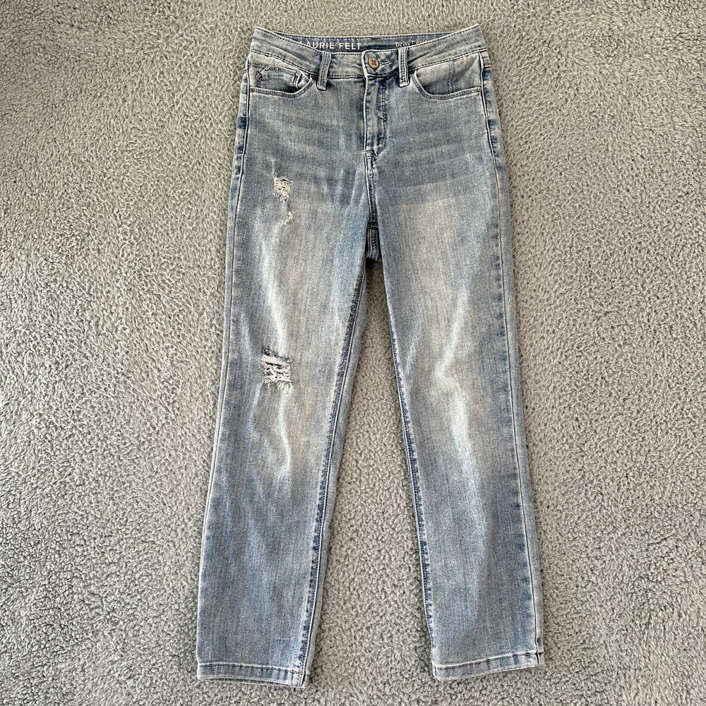 Laurie Felt Jeans Women's 0 Blue Daisy Denim Straight Leg Crop Medium Wash